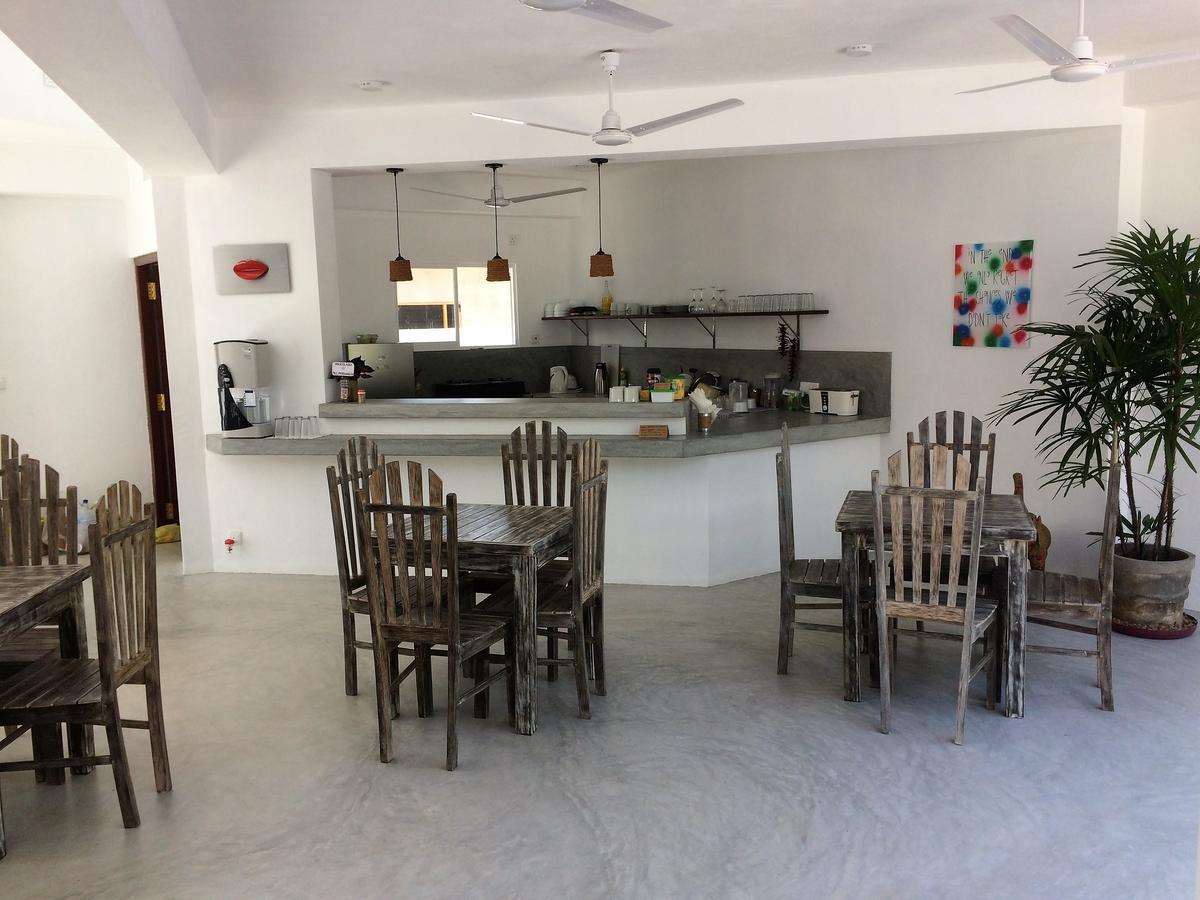 Jippie The Villa Хикадува Екстериор снимка