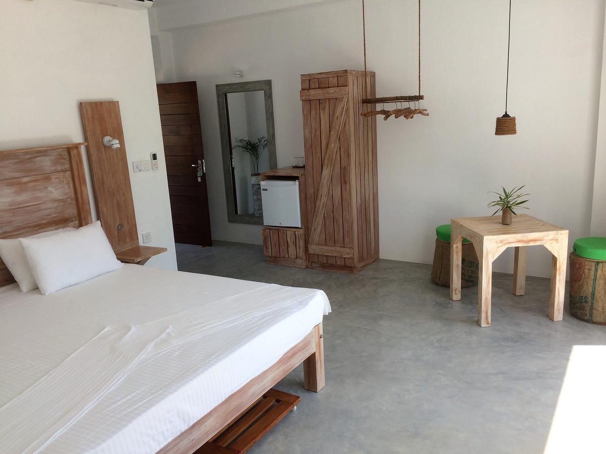 Jippie The Villa Хикадува Екстериор снимка