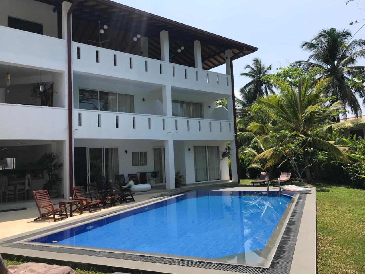Jippie The Villa Хикадува Екстериор снимка